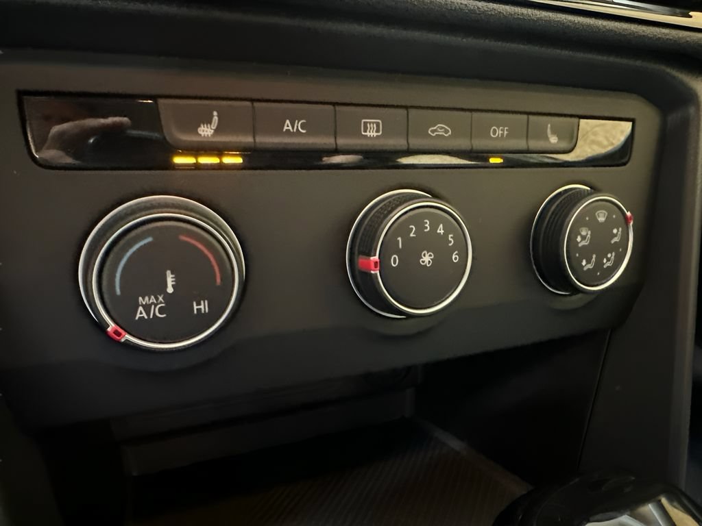 Used 2022 Volkswagen Taos S AWD/4WD image 28