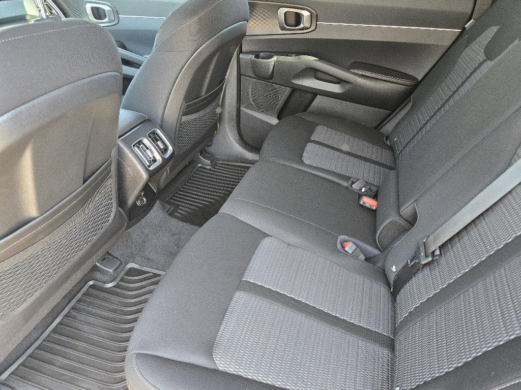 New 2026 Kia Sorento LX image 19