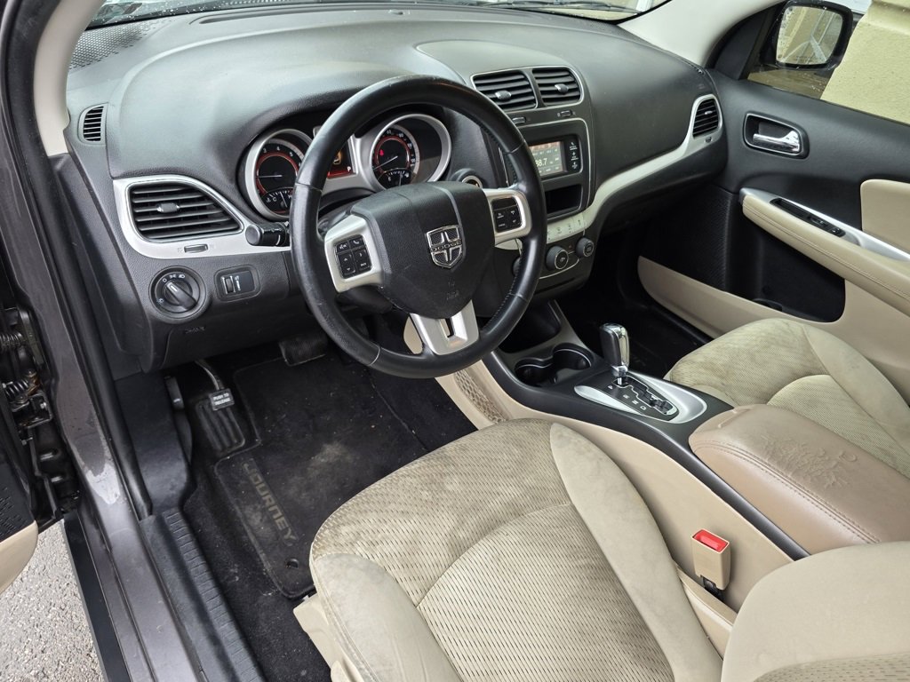 Used 2015 Dodge Journey American Value Package w/ Flexible Seating Group image 51