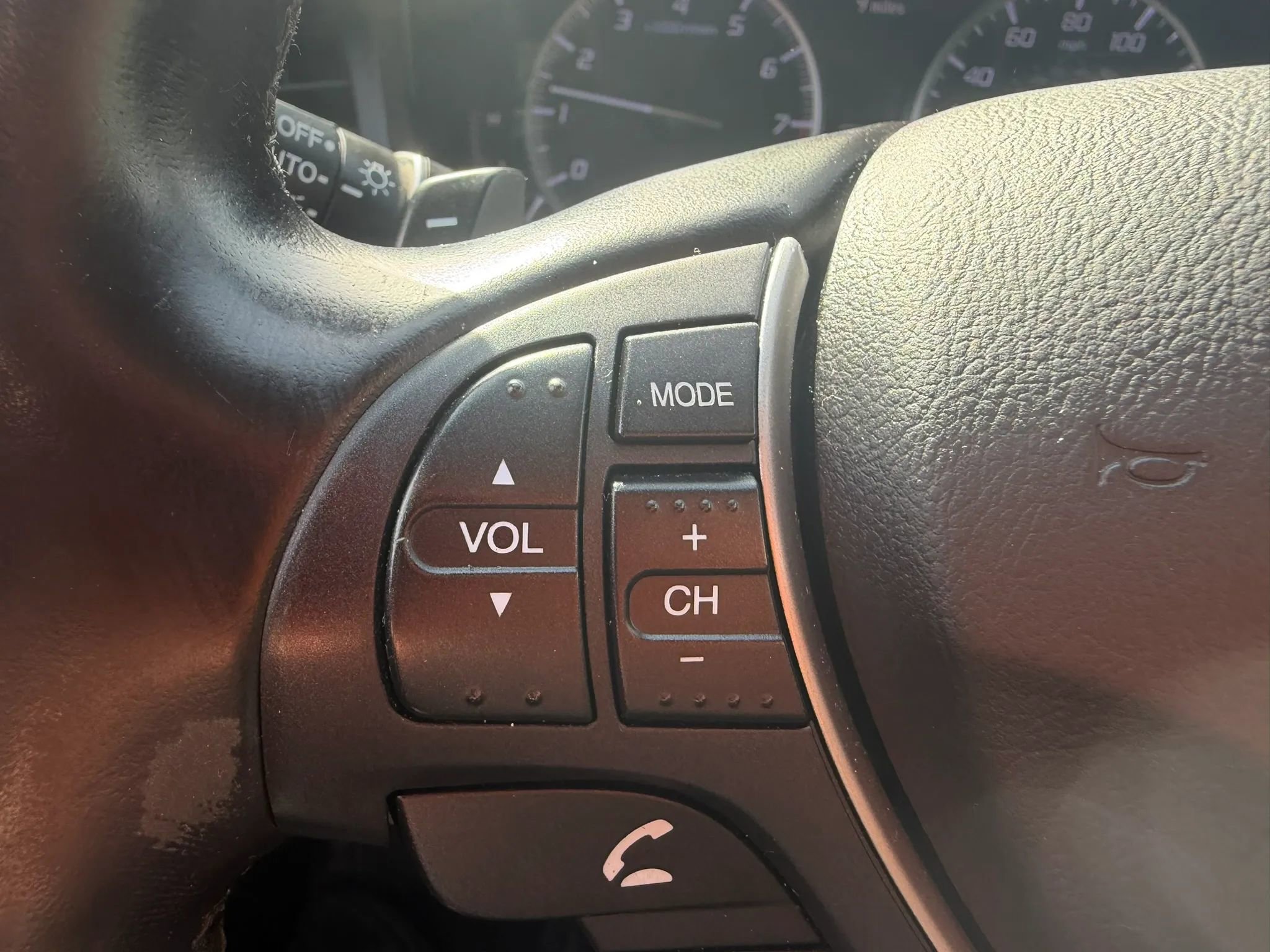 Used 2020 Acura ILX FWD image 13