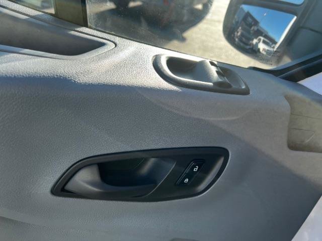 Used 2016 Ford Transit 250 130 Medium Roof RWD image 15