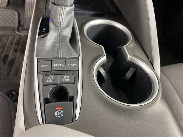 Used 2021 Toyota Camry LE image 22