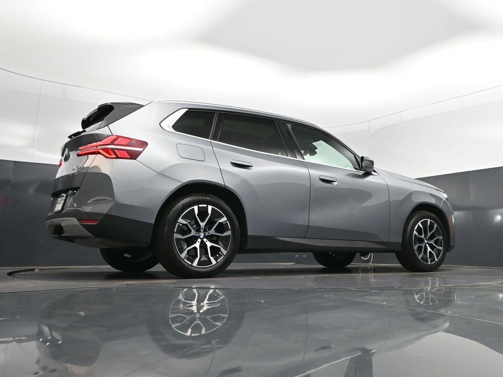 Certified 2025 BMW X3 xDrive30i w/ Premium Package image 42
