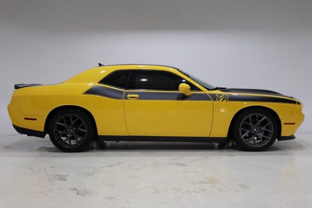Used 2017 Dodge Challenger T/A RWD image 9
