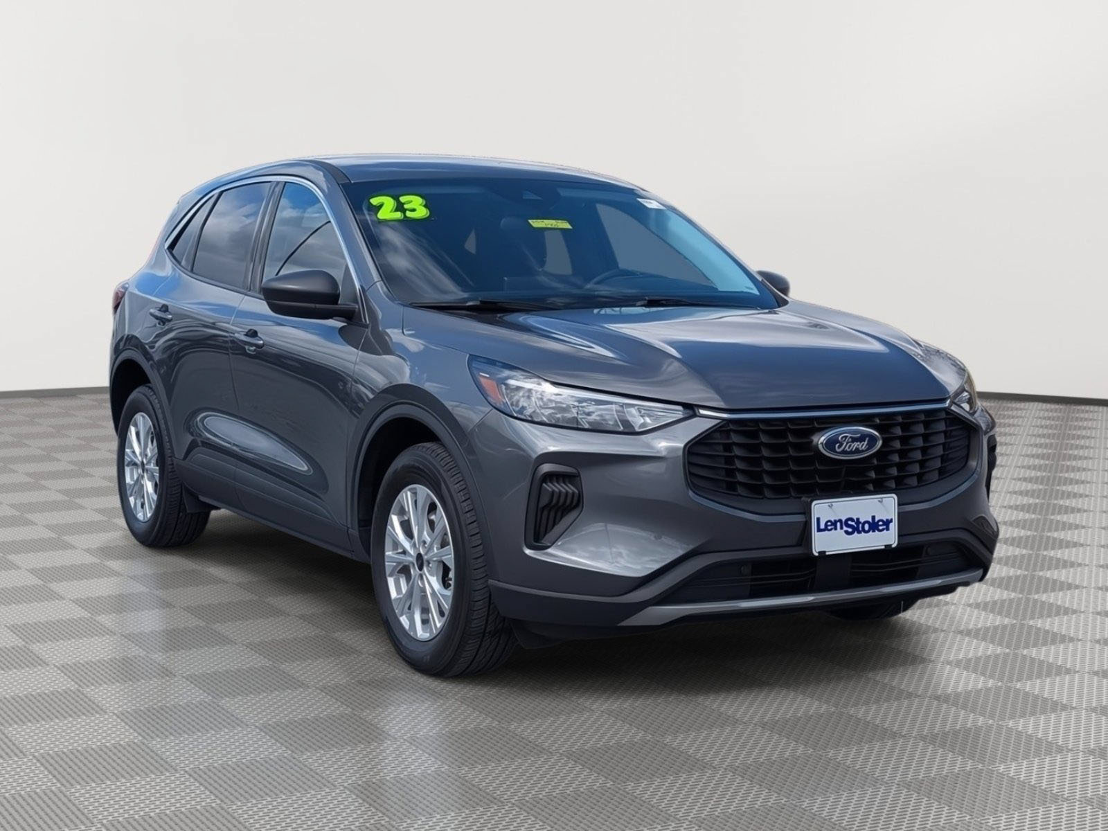 Used 2023 Ford Escape Active w/ Tech Pack #1 AWD/4WD image 7