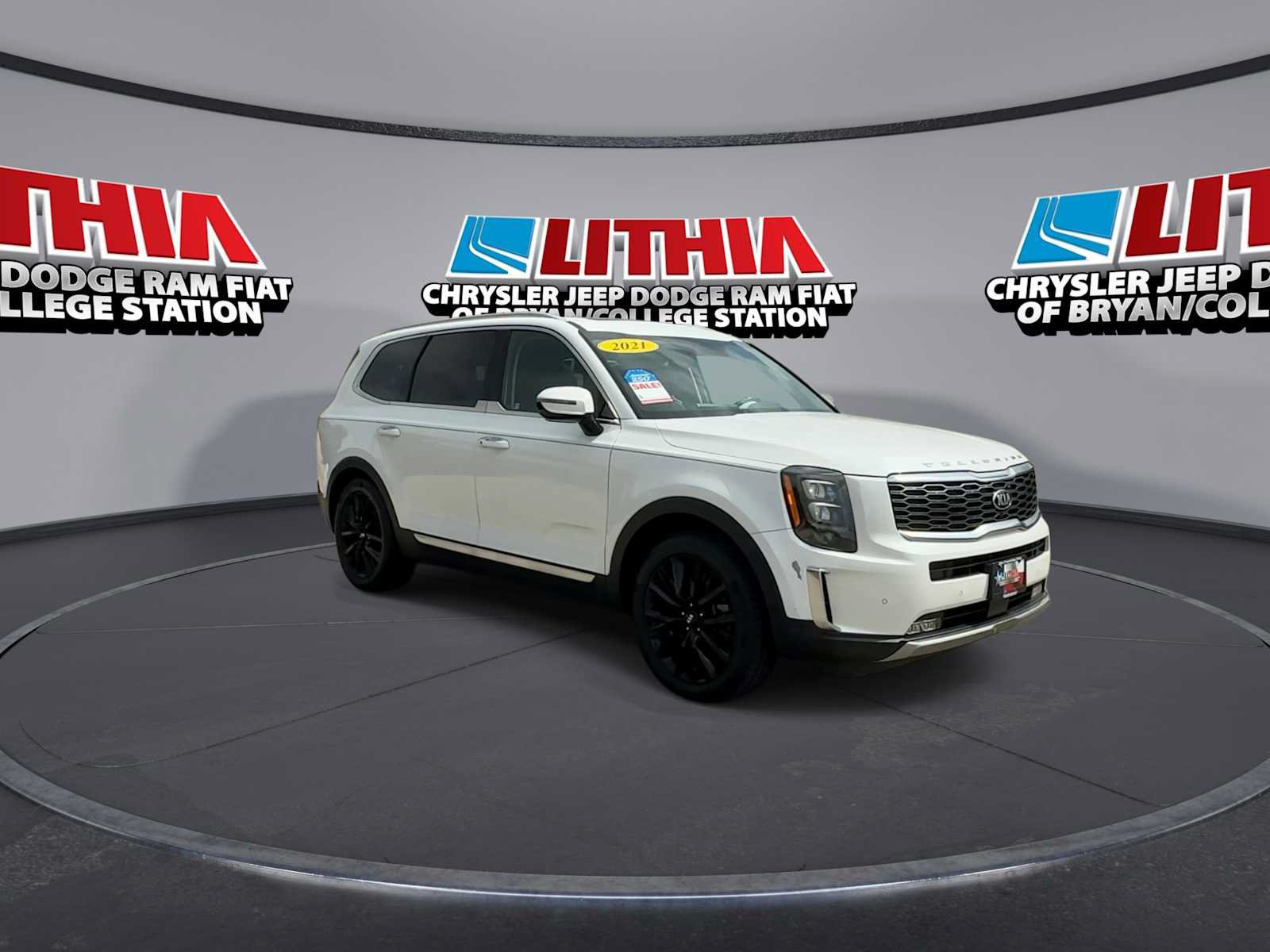 Used 2021 Kia Telluride SX w/ SX Prestige Package AWD/4WD image 2