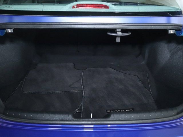 Certified 2024 Hyundai Elantra SEL w/ Convenience Package image 29