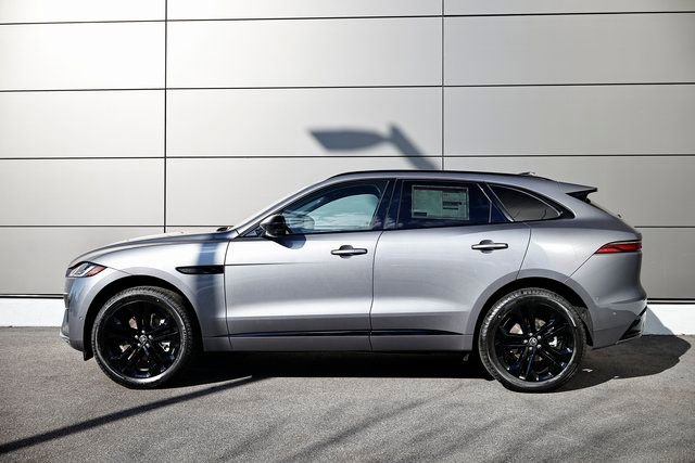 New 2026 Jaguar F-PACE R-Dynamic S image 4