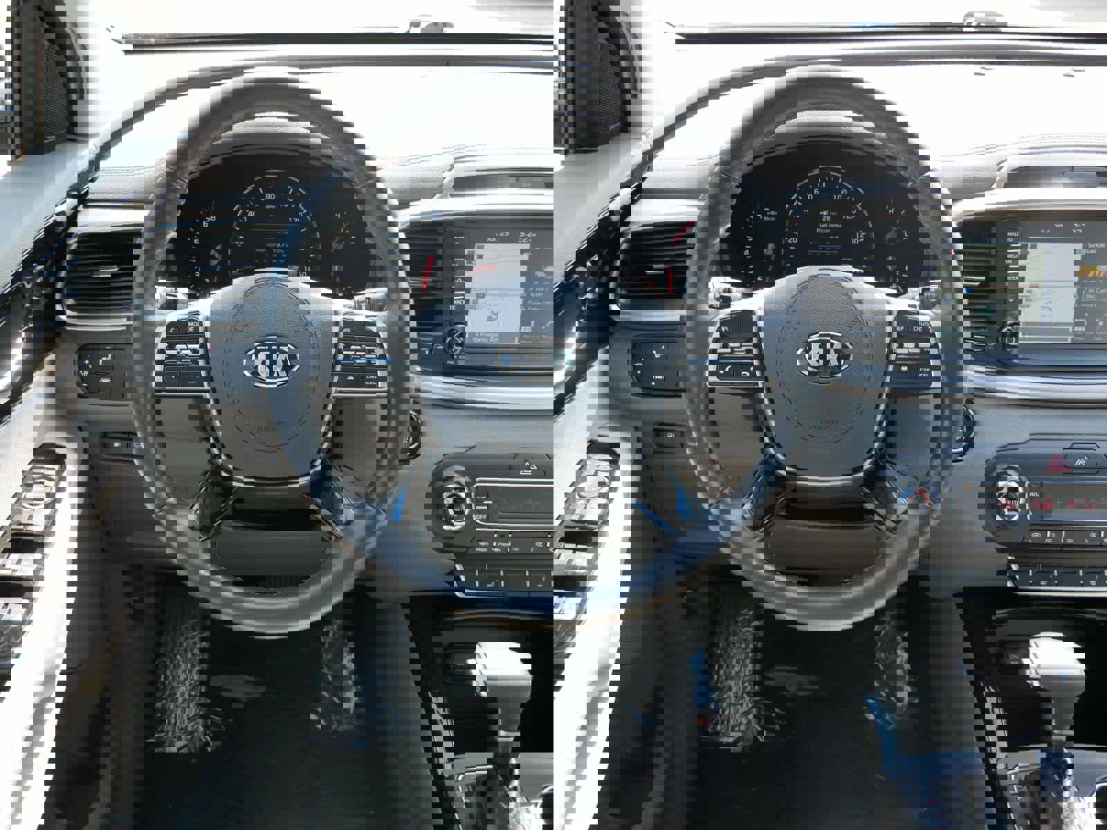 Used 2020 Kia Sorento SX image 14