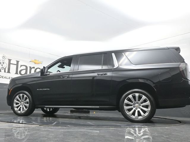 New 2026 Chevrolet Suburban Premier image 34