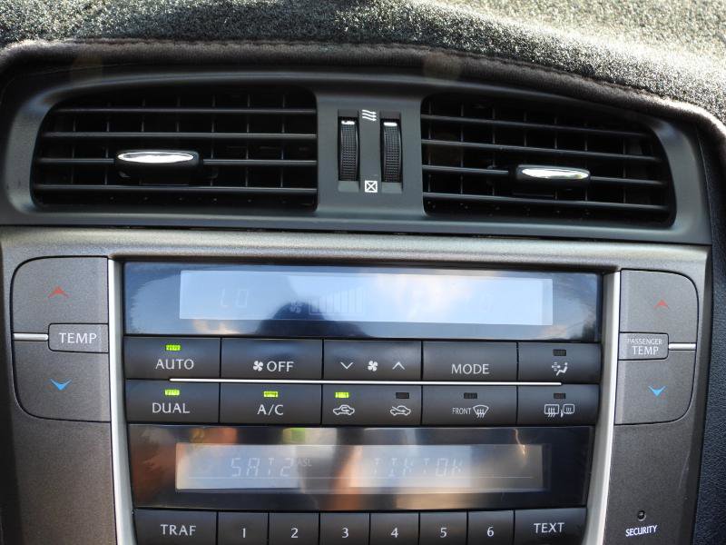 Used 2012 Lexus IS 250C w/ Luxury Pkg image 35