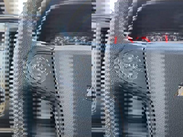 Used 2018 Chevrolet Silverado 1500 Custom w/ Custom Value Package image 16