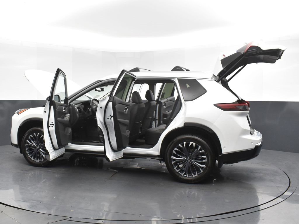 New 2026 Nissan Rogue Platinum image 38
