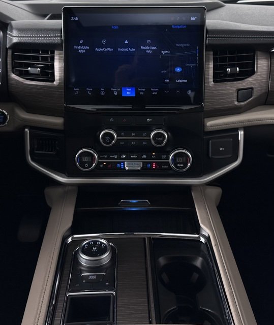 Used 2024 Ford Expedition Limited image 20