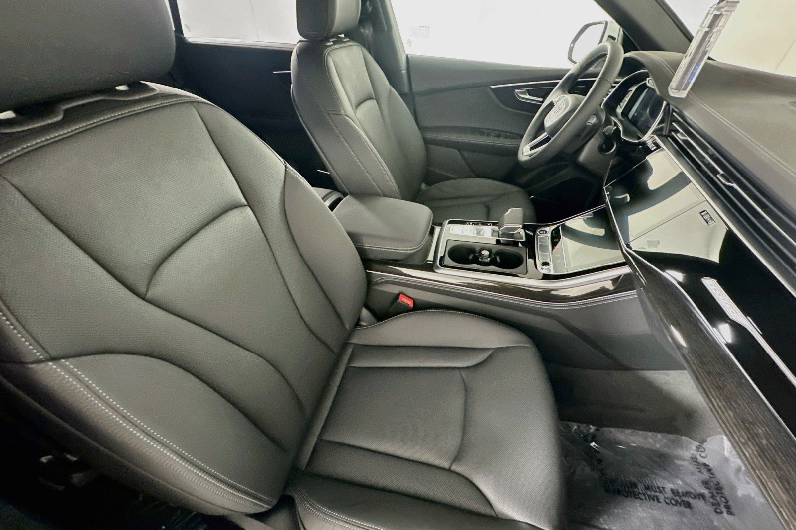 New 2027 Audi Q8 Premium Plus AWD/4WD image 6