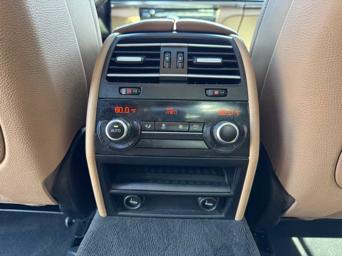 Used 2015 BMW 740Li RWD image 46