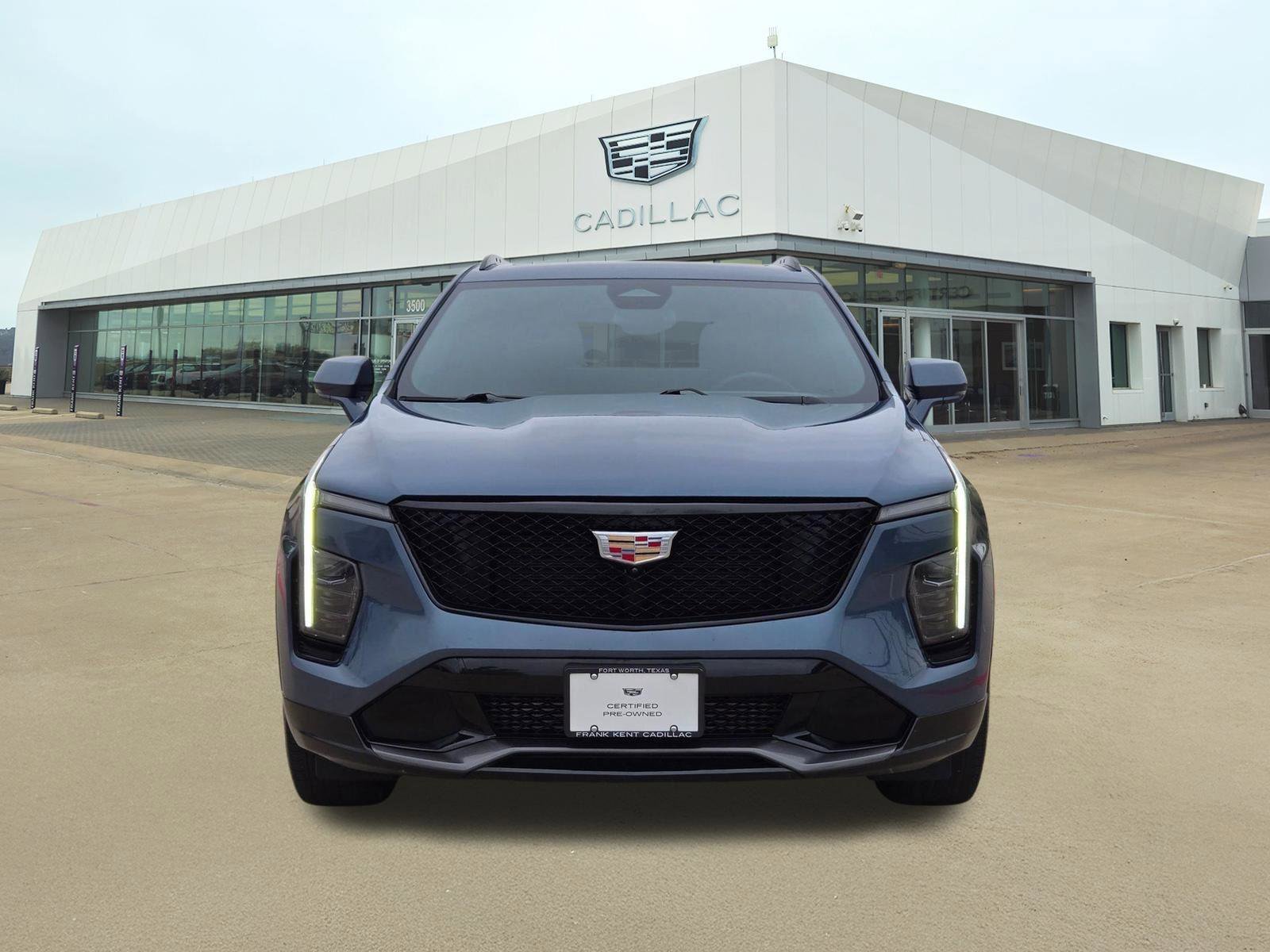 Used 2025 Cadillac XT4 Sport w/ Cold Weather Package FWD image 2