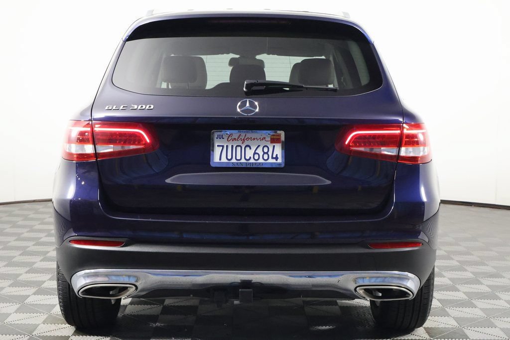 Used 2017 Mercedes-Benz GLC 300 image 5