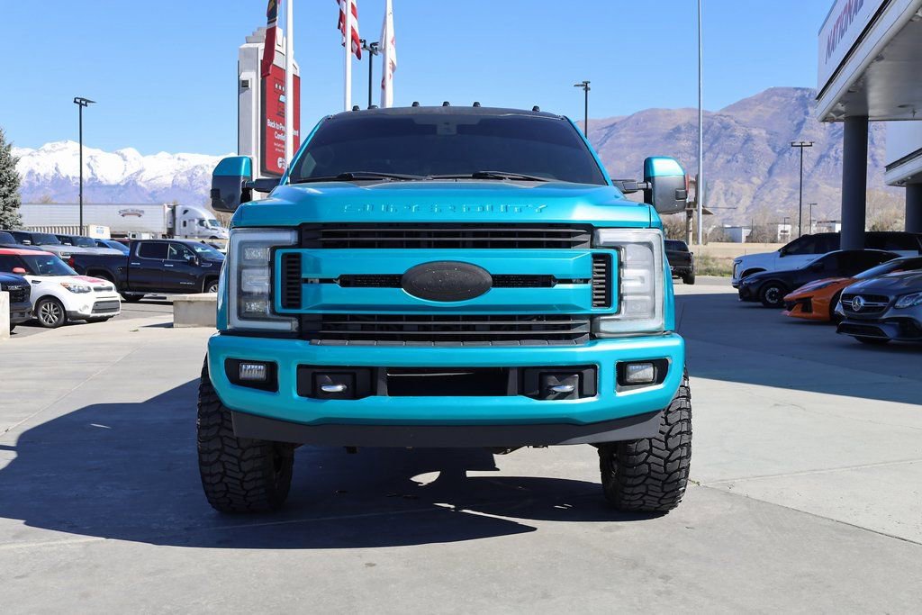 Used 2017 Ford F350 Platinum w/ FX4 4x4 Off Road Package image 9