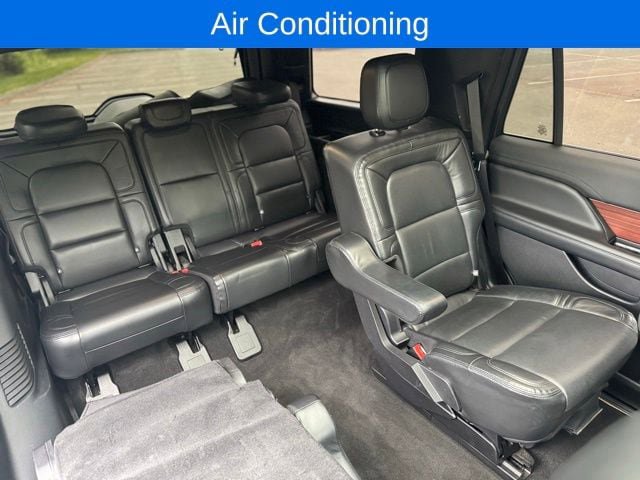 Certified 2021 Lincoln Navigator Reserve AWD/4WD image 21