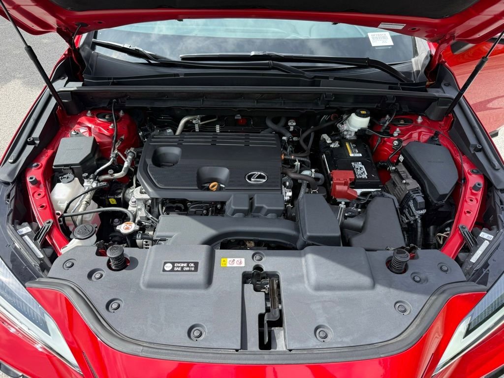 Certified 2022 Lexus NX 250 FWD w/ Towing Package (2000 Lbs) image 18