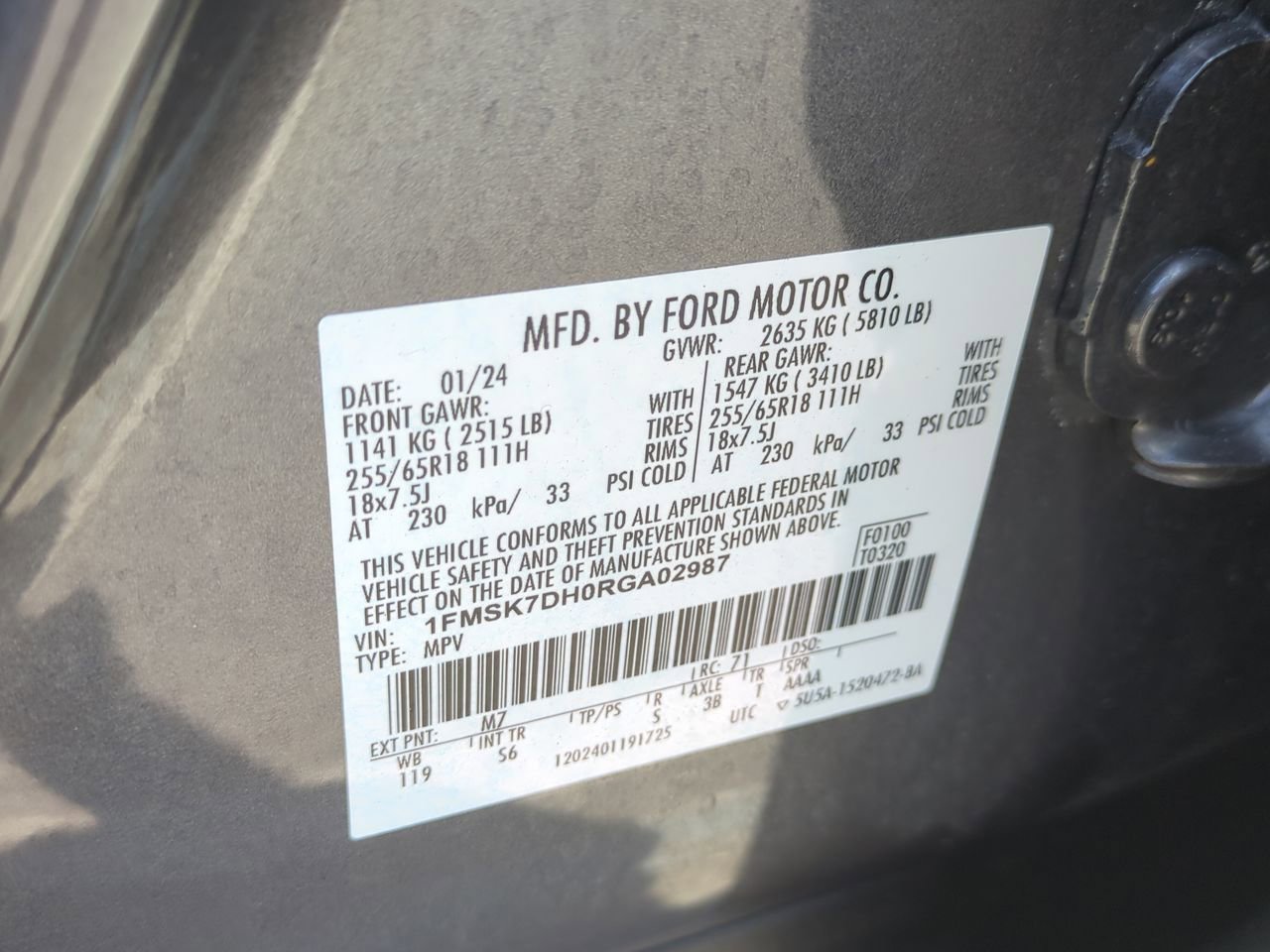 Used 2024 Ford Explorer XLT w/ Equipment Group 202A RWD image 32