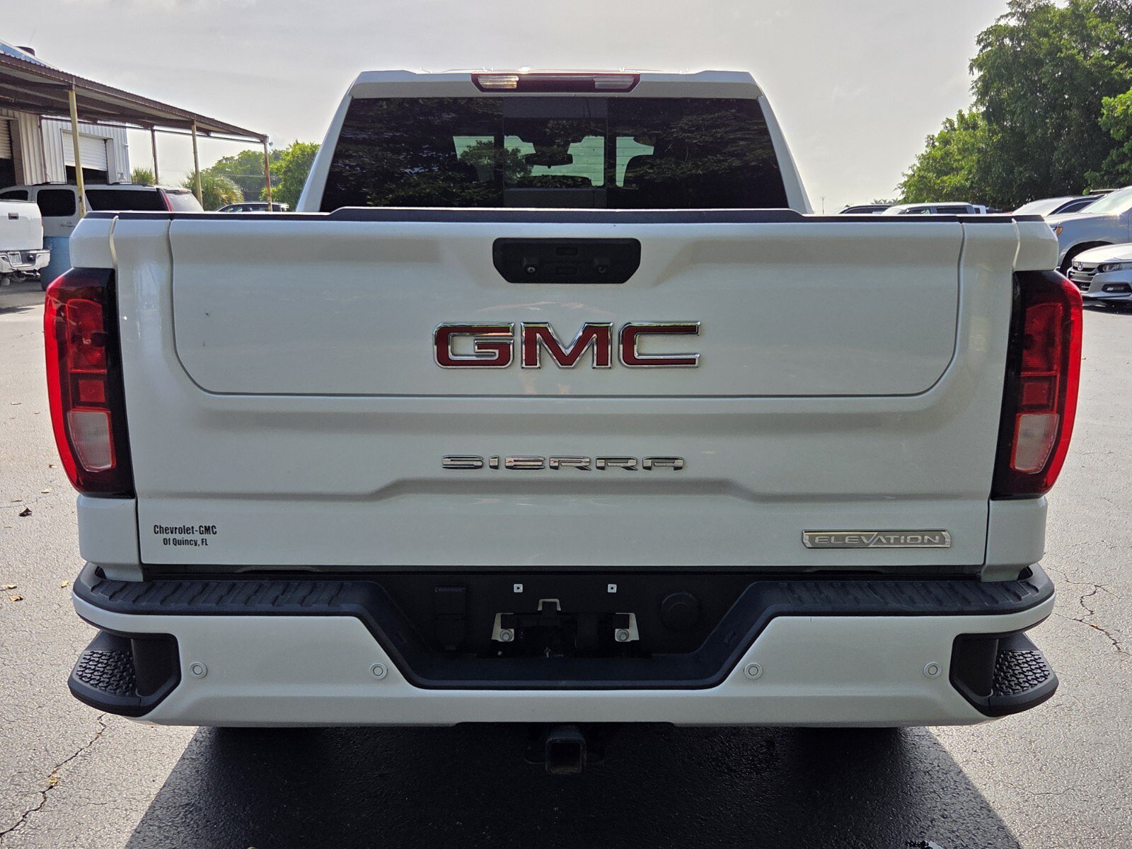 Certified 2022 GMC Sierra 1500 Elevation w/ Elevation Premium Package AWD/4WD image 4