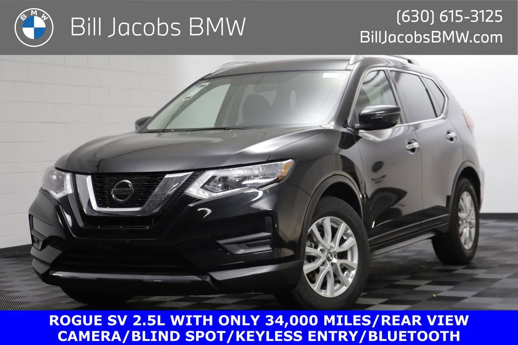 Used 2017 Nissan Rogue SV image 1