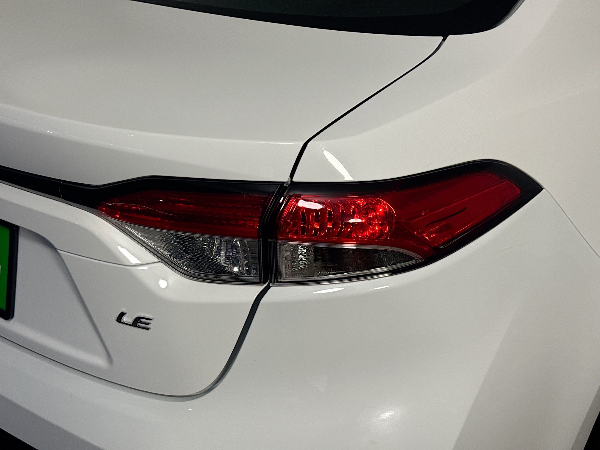 Used 2024 Toyota Corolla LE FWD image 33