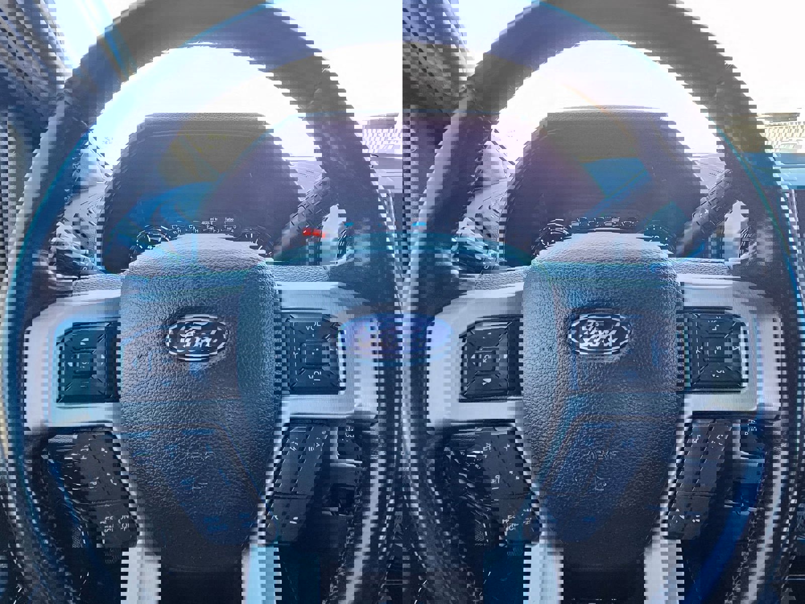 Used 2019 Ford F250 Platinum w/ Platinum Ultimate Package image 12