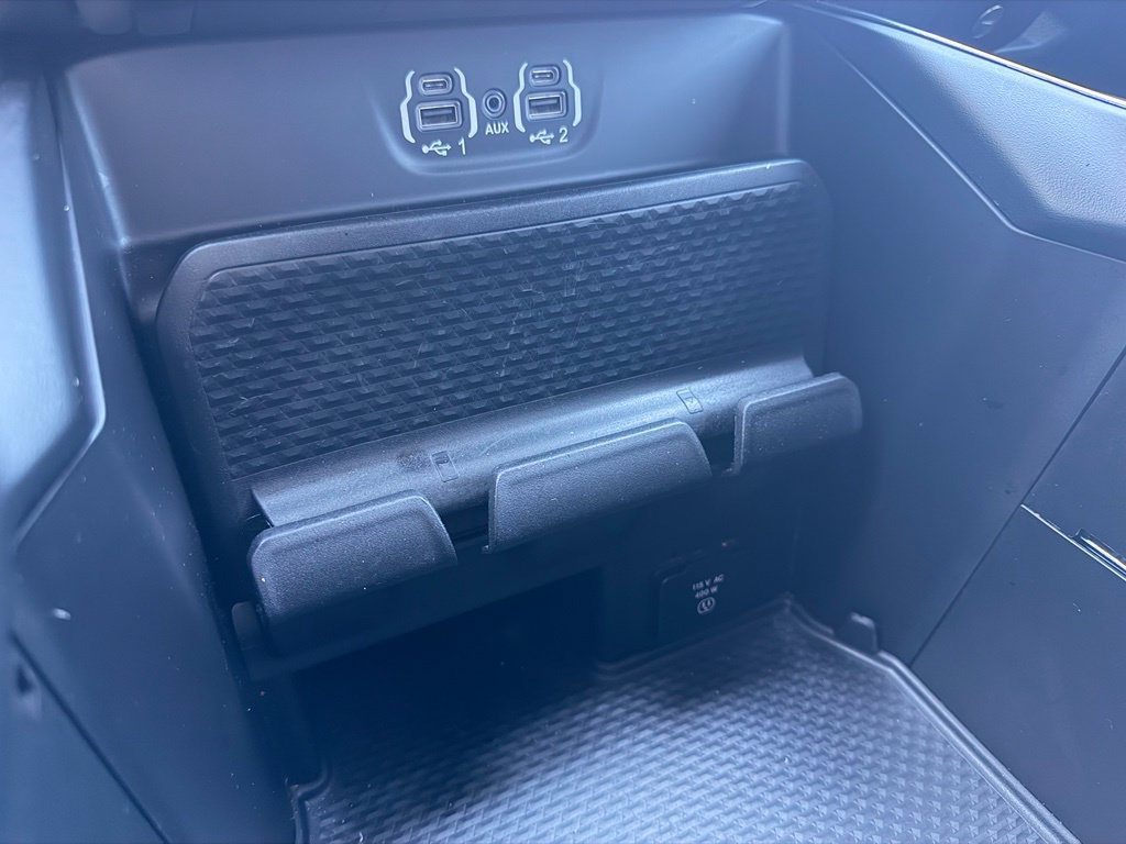 Used 2022 RAM 1500 Laramie AWD/4WD image 29