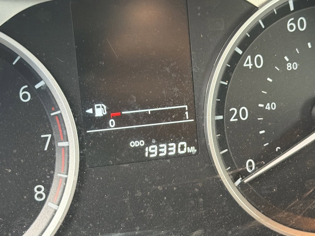 Used 2024 Nissan Kicks S FWD image 3