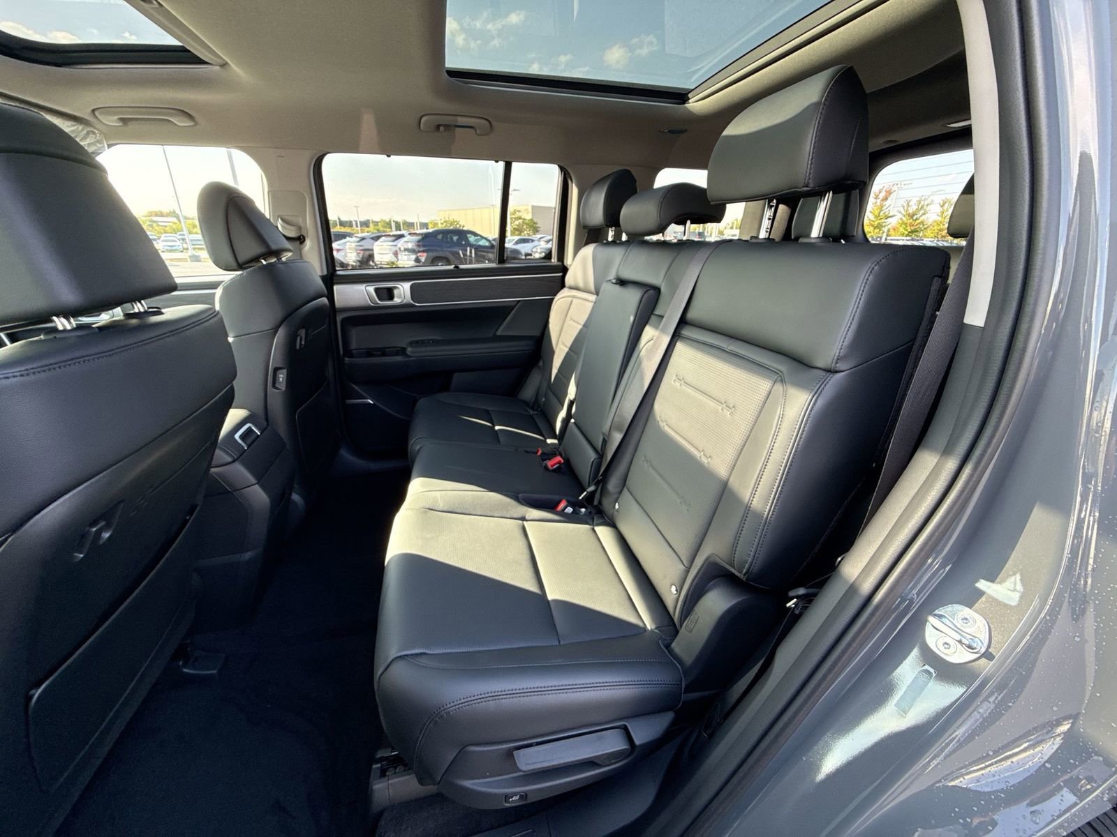 New 2026 Hyundai Santa Fe Limited image 25