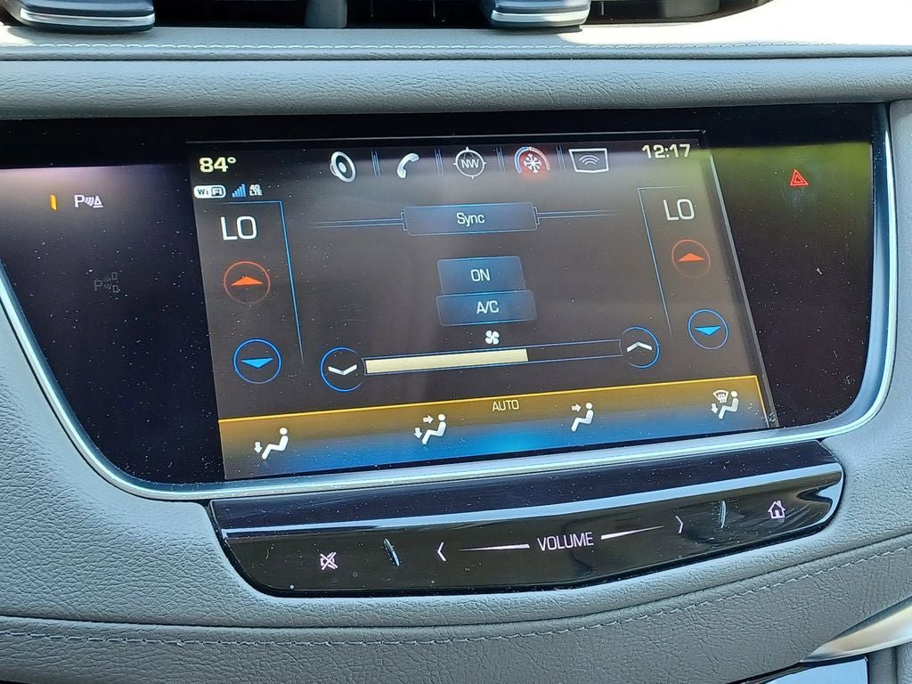 Used 2018 Cadillac XT5 Luxury w/ Driver Awareness Package FWD image 22