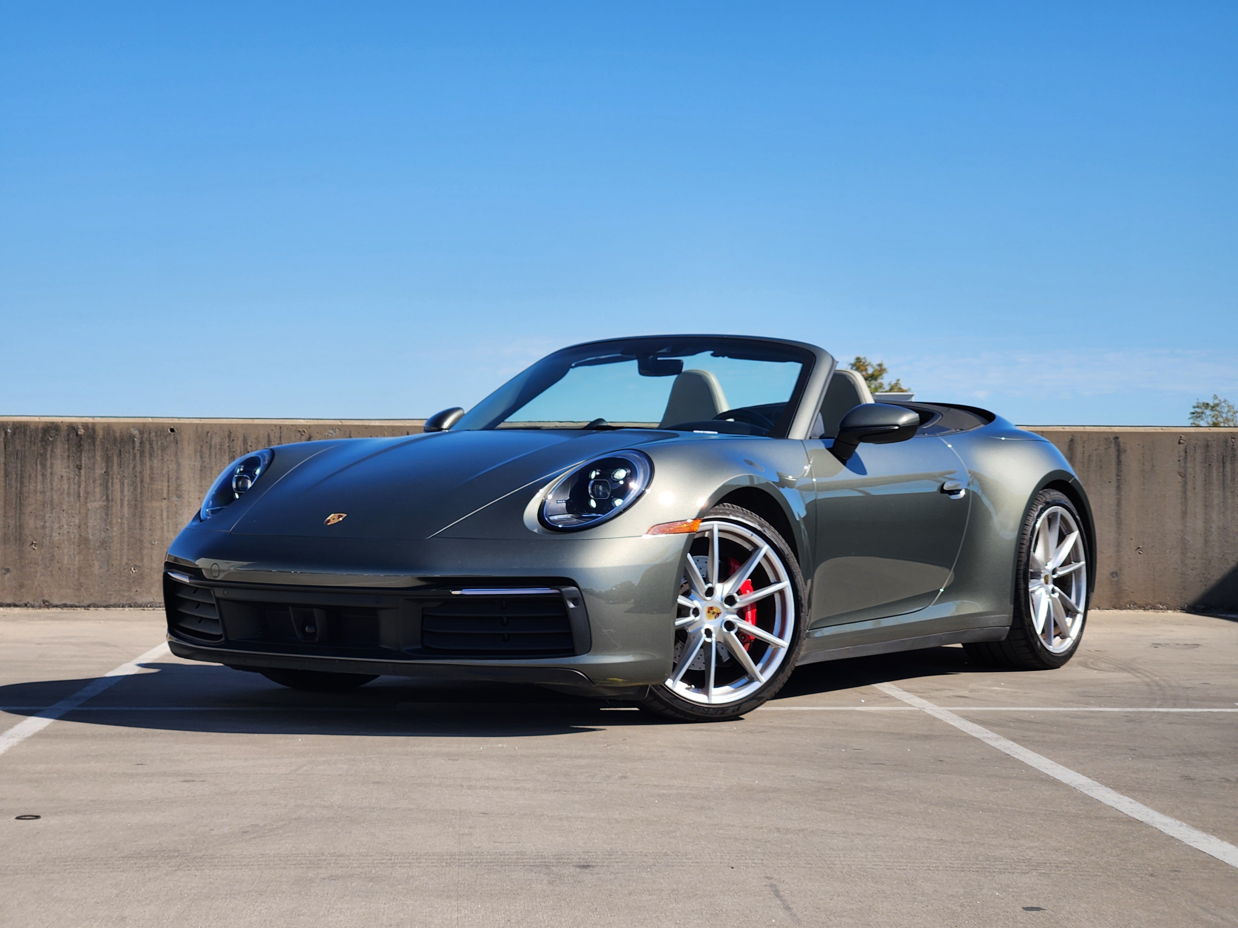 Certified 2020 Porsche 911 Carrera 4S AWD/4WD image 1