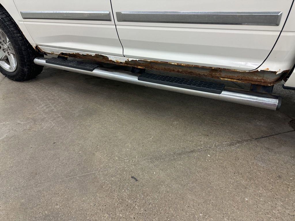 Used 2009 Dodge Ram 1500 Truck SLT w/ Big Horn Regional Pkg image 18