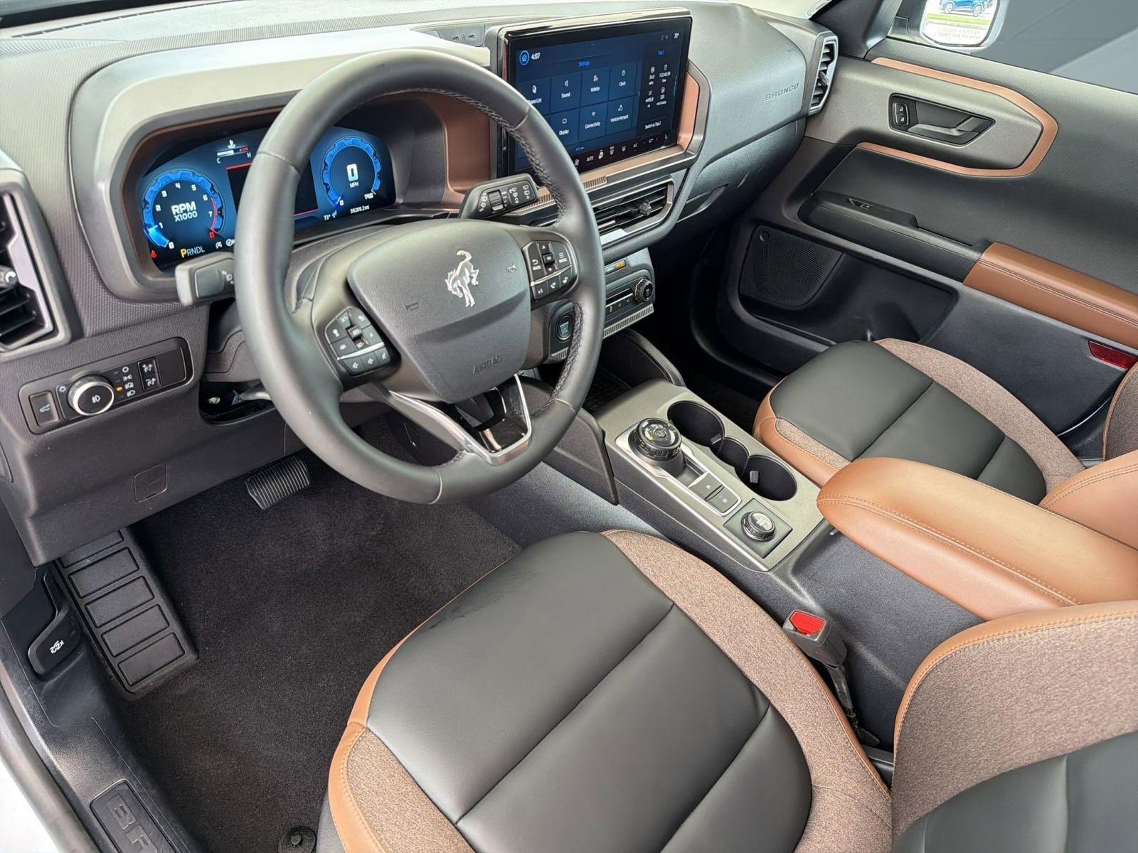 Used 2025 Ford Bronco Sport Outer Banks AWD/4WD image 4