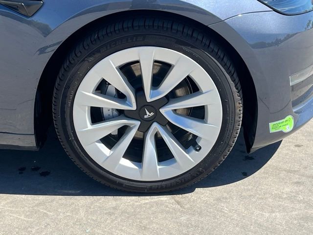 Used 2023 Tesla Model 3 Standard Range image 5