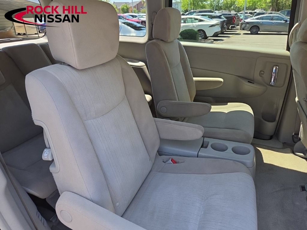 Used 2017 Nissan Quest SV FWD image 31