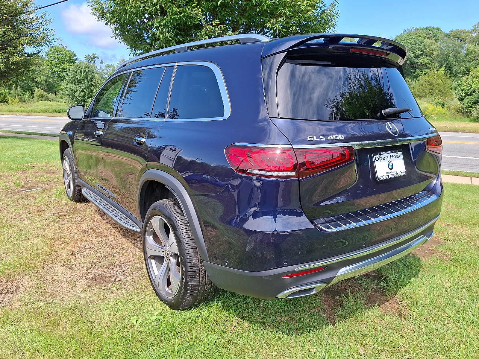 Used 2022 Mercedes-Benz GLS 450 4MATIC image 5