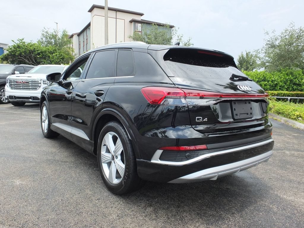 Used 2024 Audi Q4 e-tron Premium w/ Convenience Package AWD/4WD image 10