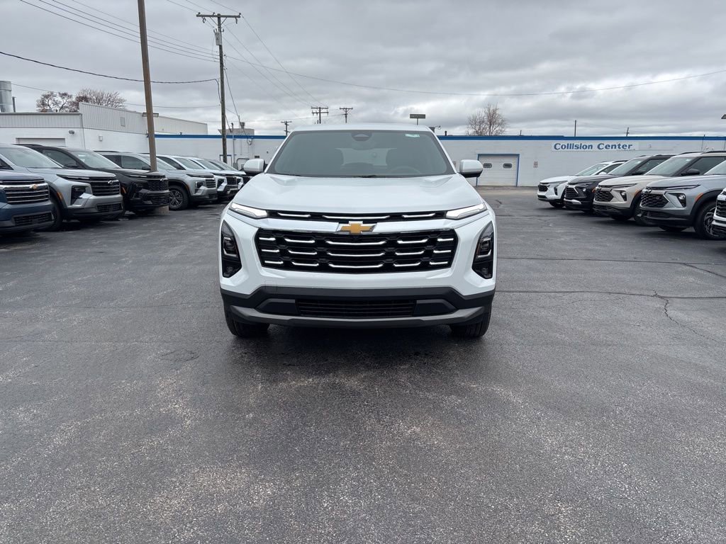 New 2026 Chevrolet Equinox LT w/ Convenience Package II image 2