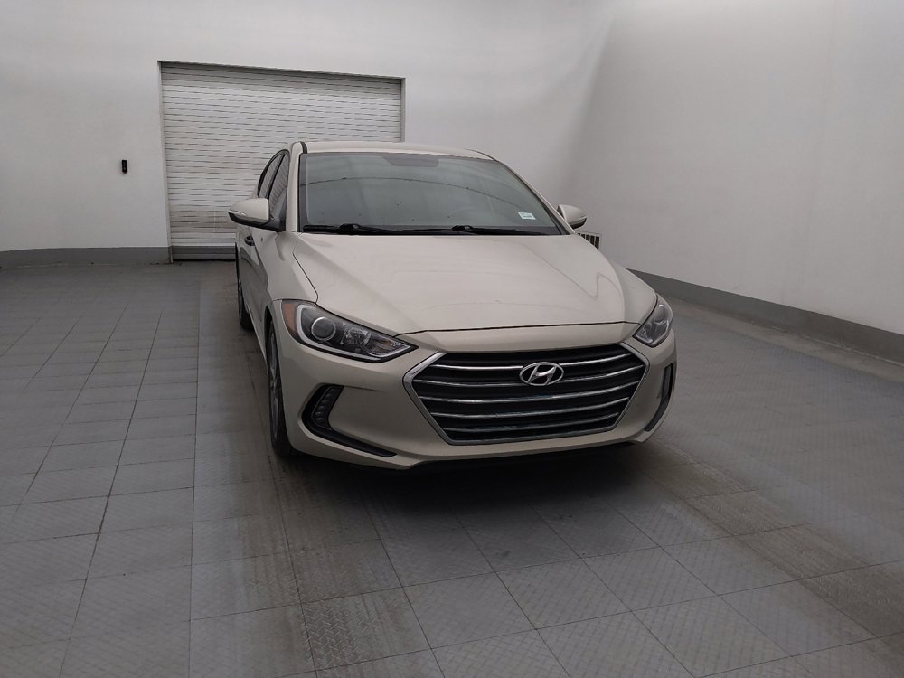 Used 2018 Hyundai Elantra Limited image 14