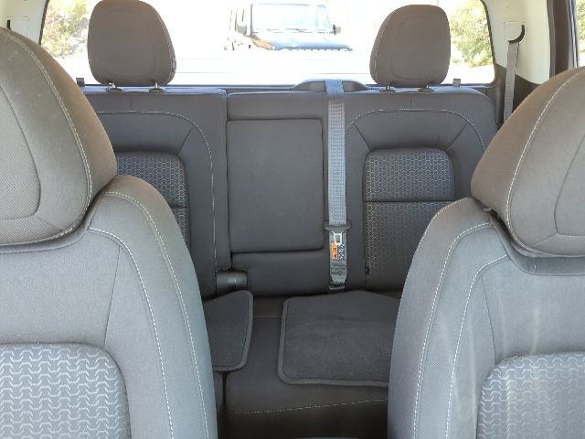 Used 2019 GMC Canyon SLE w/ Elevation Edition RWD image 21
