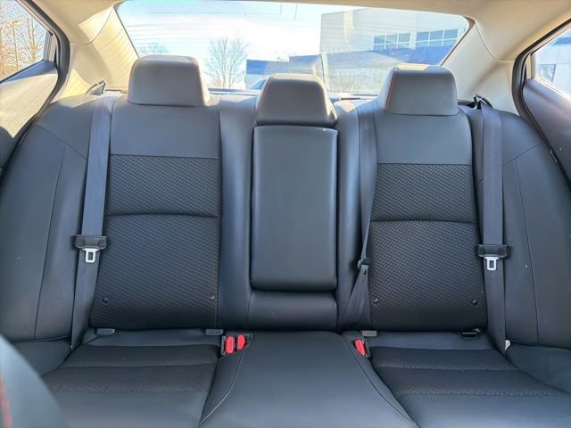 Used 2024 Nissan Altima 2.5 SR image 31