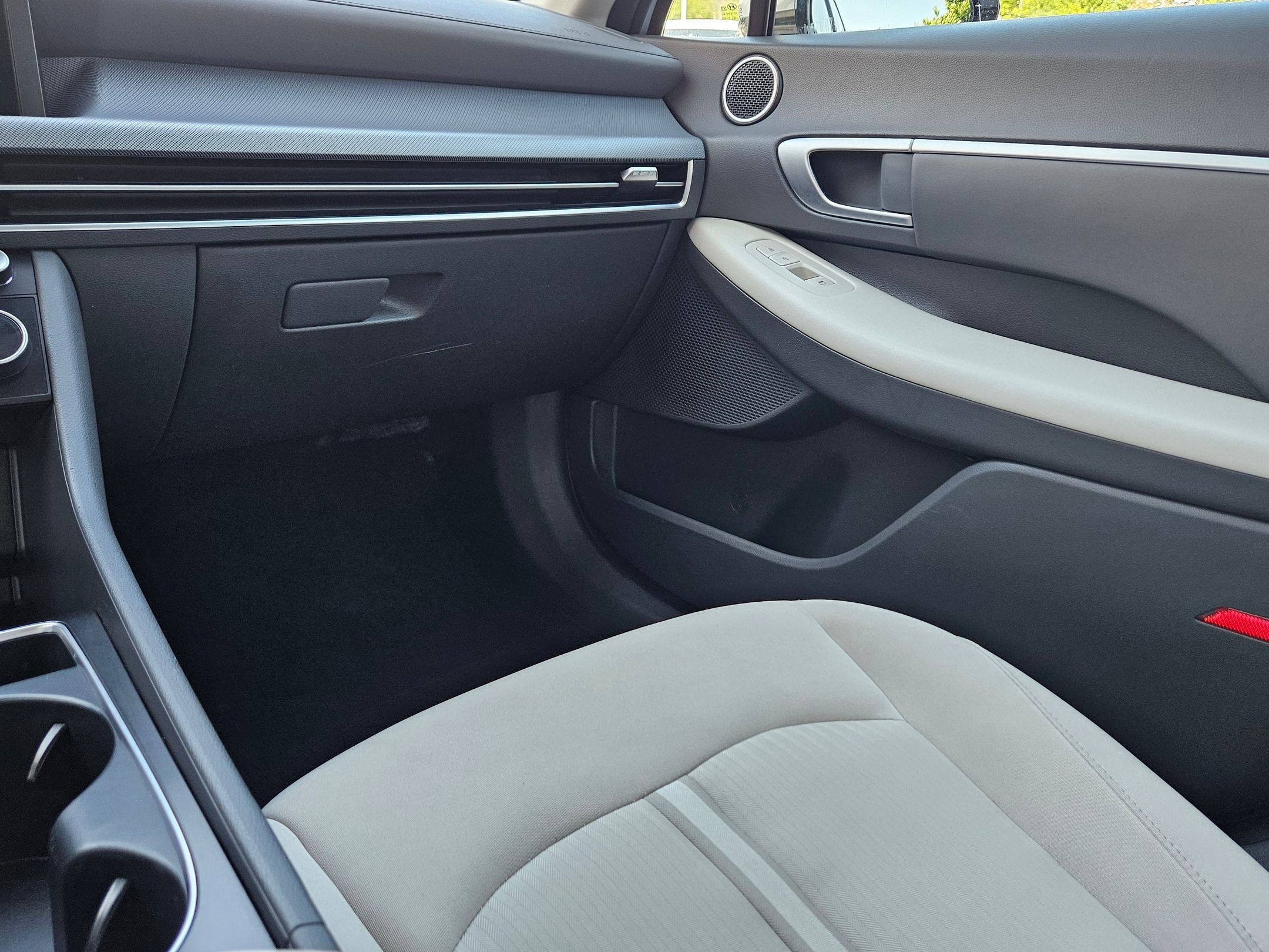 Used 2025 Hyundai Sonata SEL FWD image 11