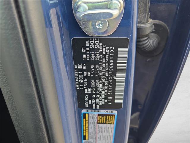 Used 2025 Kia Telluride S FWD image 25