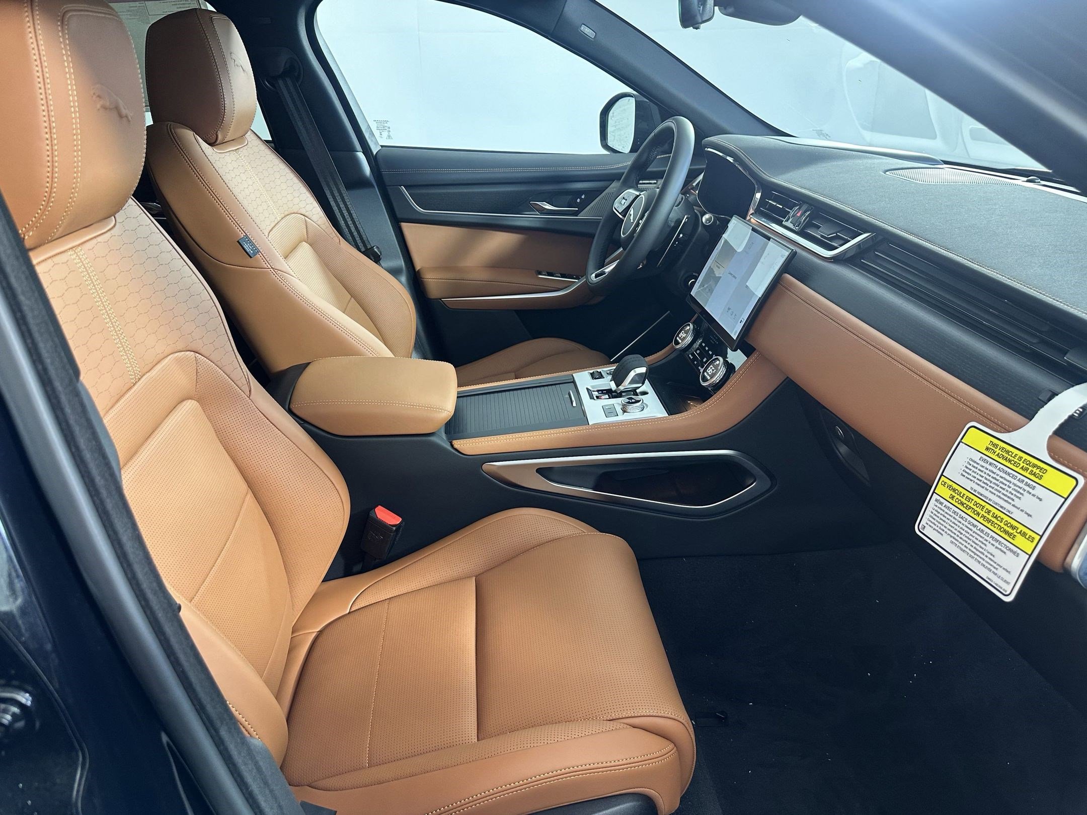 New 2026 Jaguar F-PACE R-Dynamic S image 19