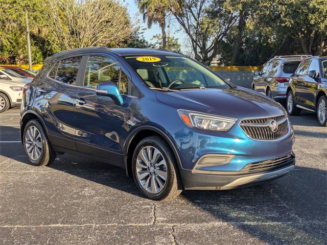 Used 2019 Buick Encore Preferred image 3