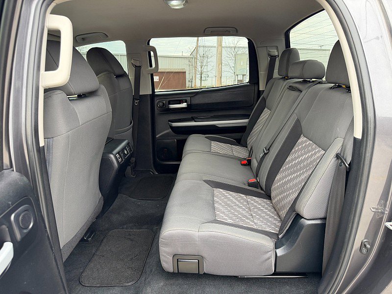 Used 2018 Toyota Tundra SR5 w/ TRD Off Road Package image 29